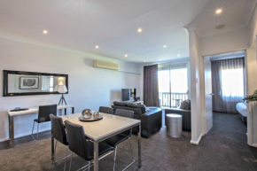 Adelaide Dress Circle Apartments - Archer Street, Adelaide